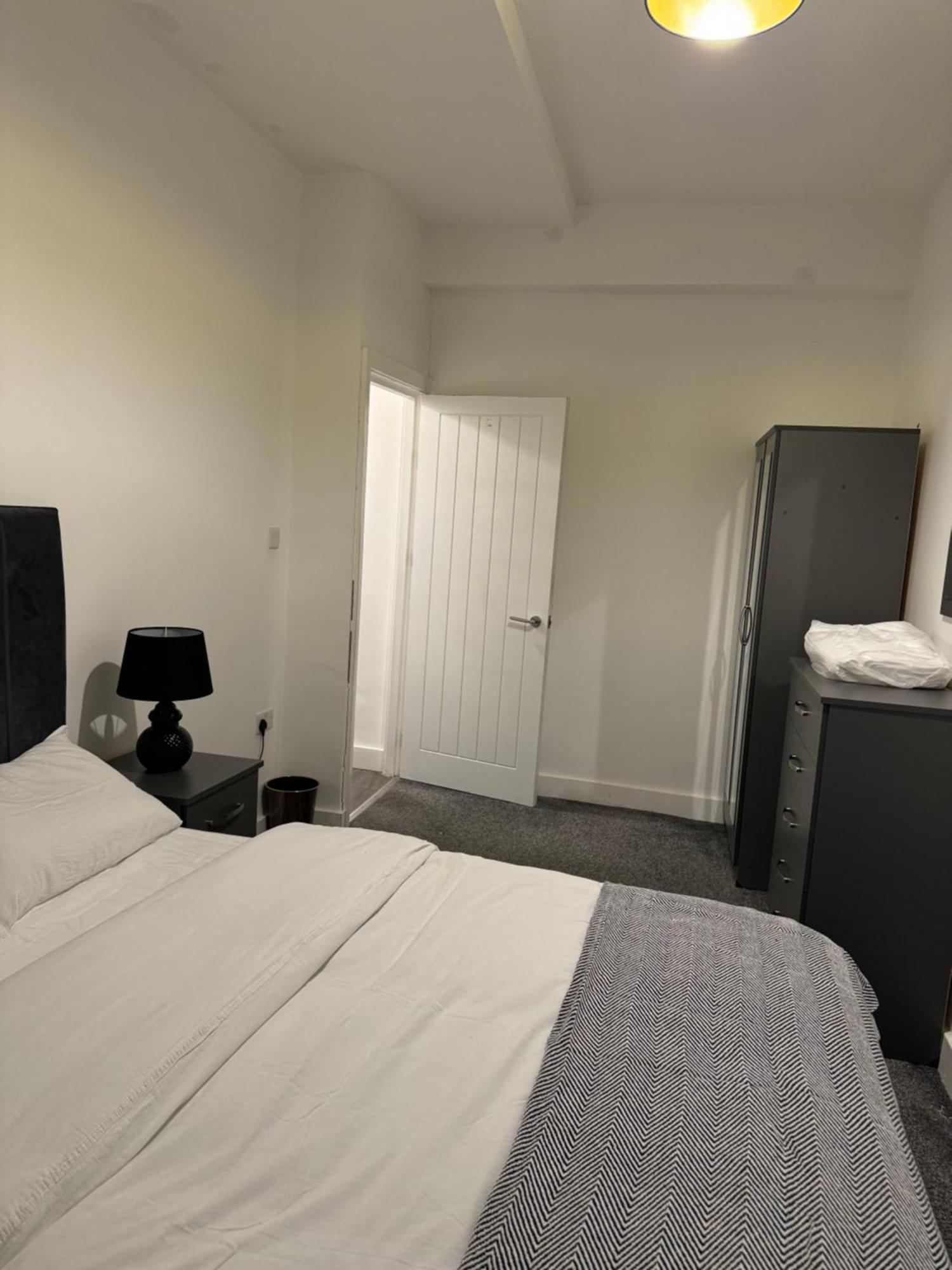Icon Residencia Apartment Манчестер Екстер'єр фото